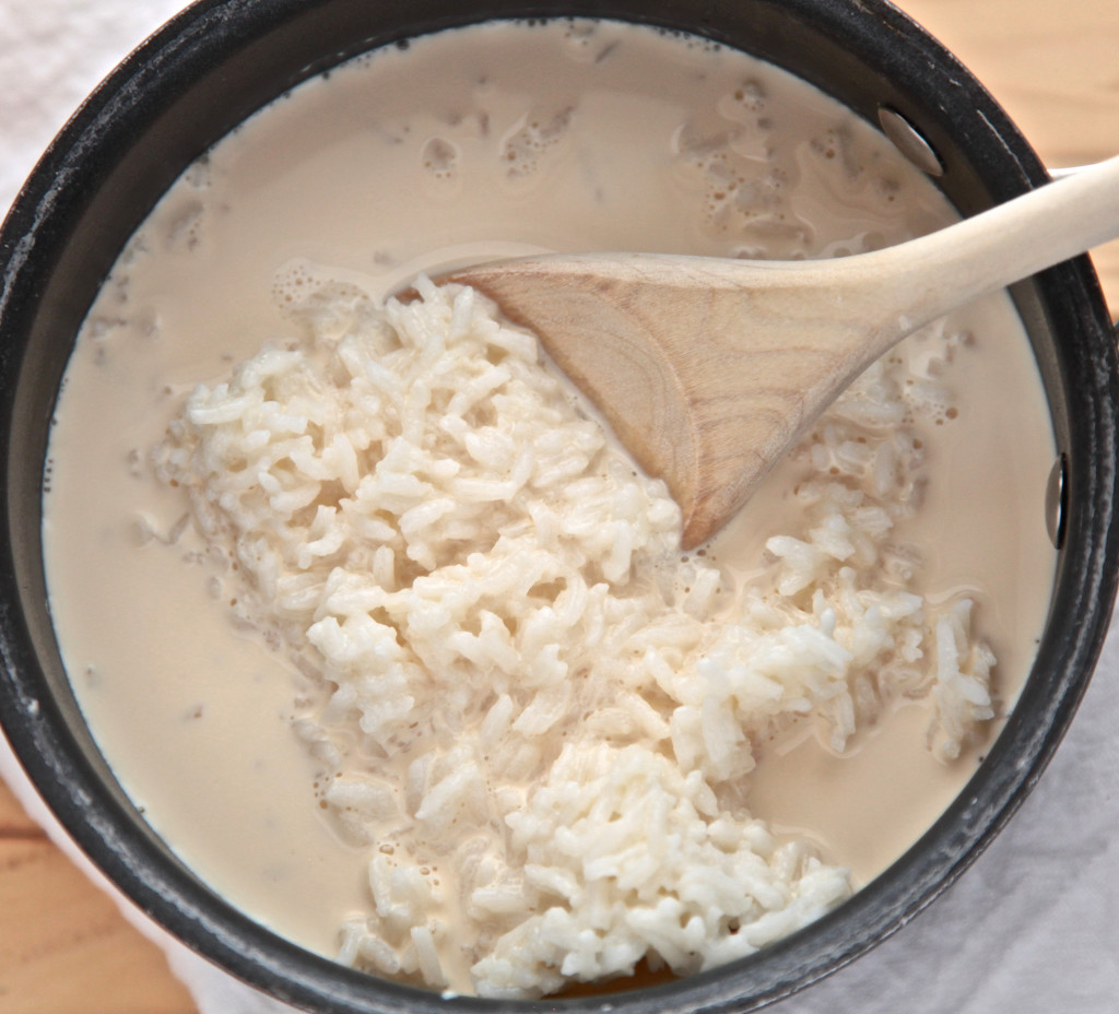 Delicious rice pudding! perfect winter dessert.