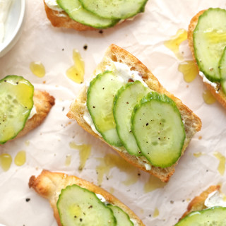 Crostini recipe. Summer parties ideas